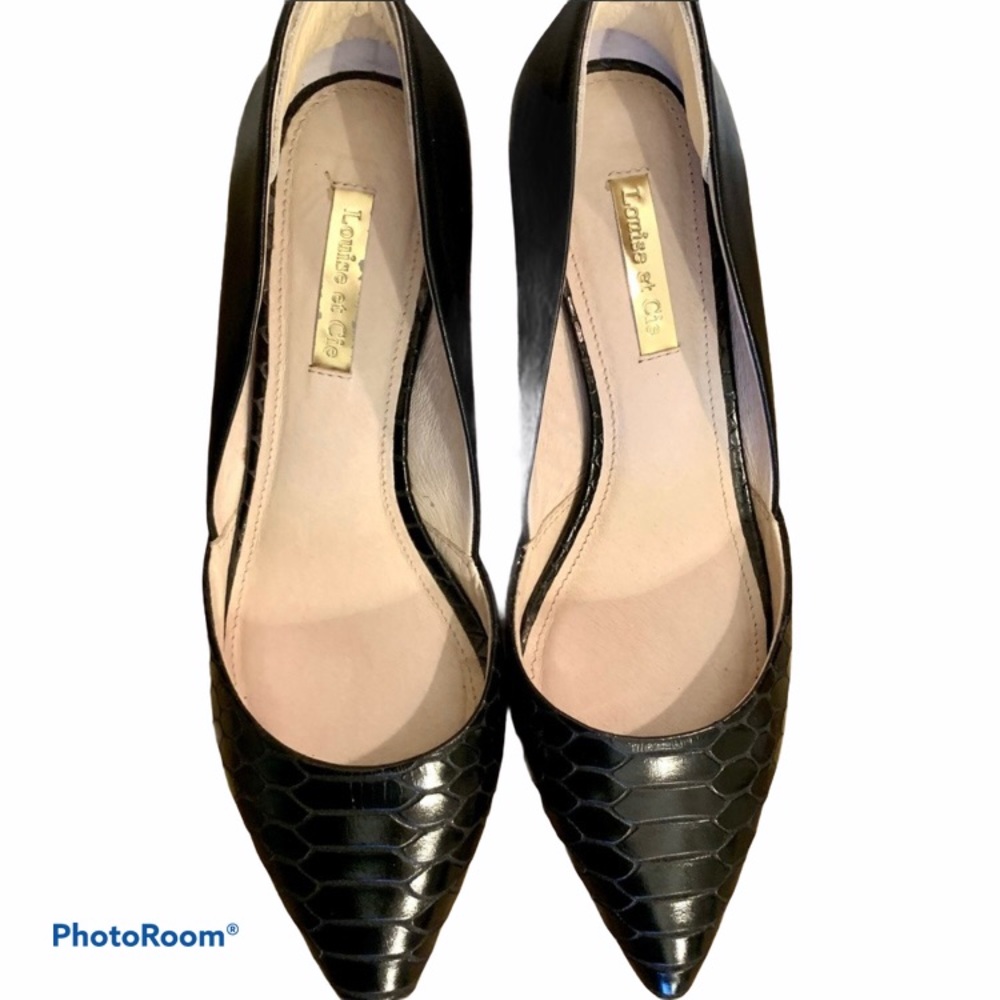 💖Louise et Cie Beautiful Leather Black Pumps SZ 6